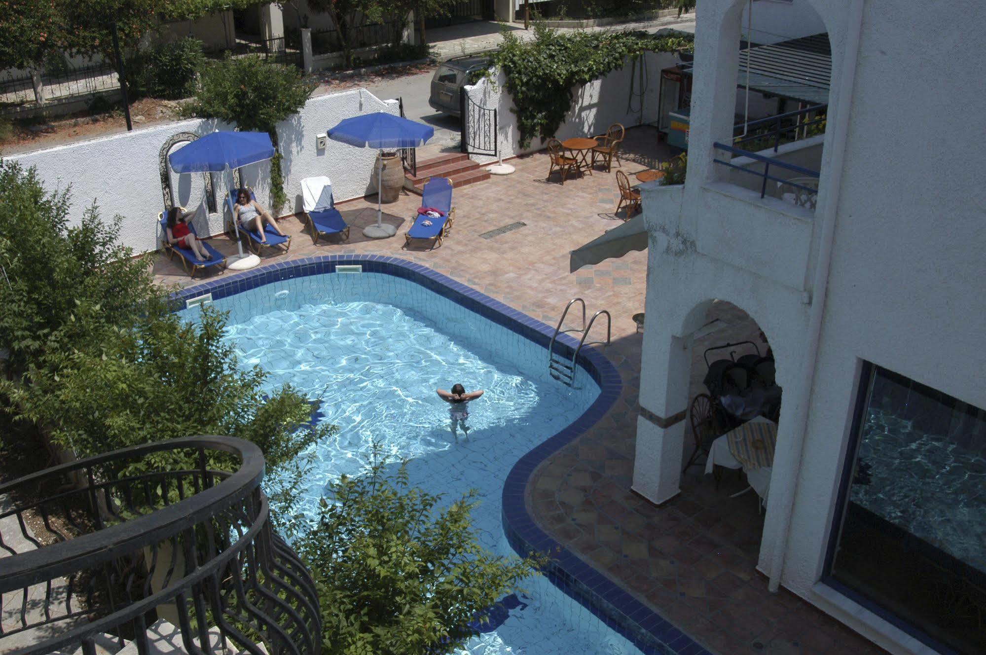 Golden Beach Potidea เนอาโปติไดอา ภายนอก รูปภาพ